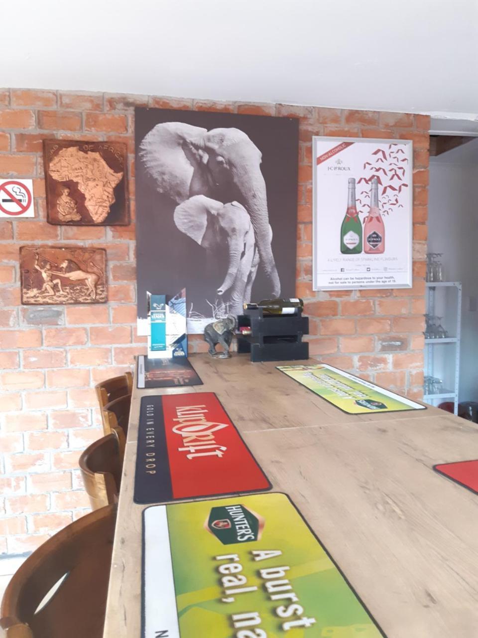 Niilo'S Guesthouse ルンドゥ エクステリア 写真